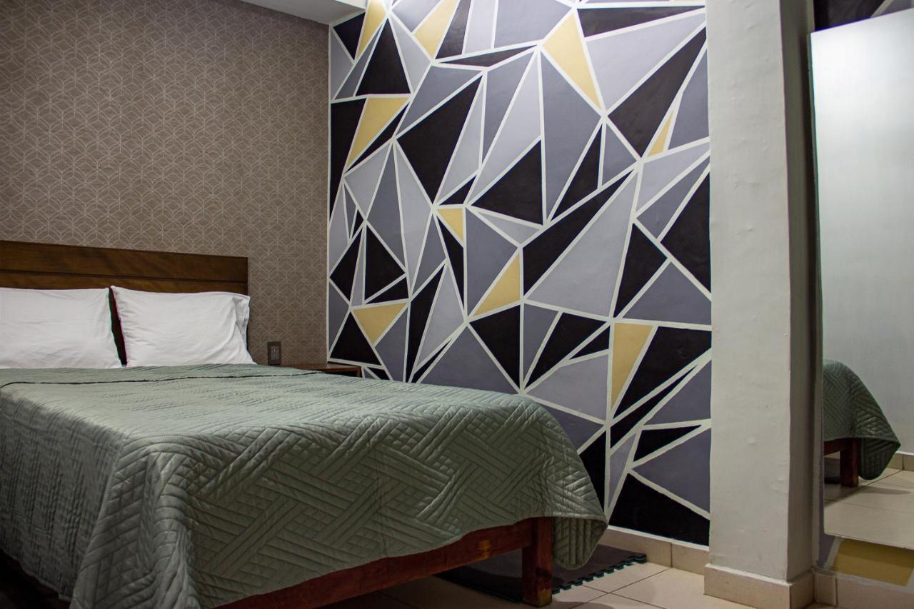 Capital O Hotel Boutique Charlotte Arandas Esterno foto